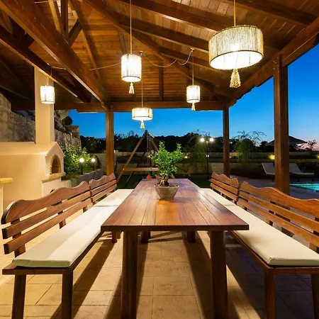 Ino Villa, Unique Group Gatherings, By Thinkvilla Perama (Crete)