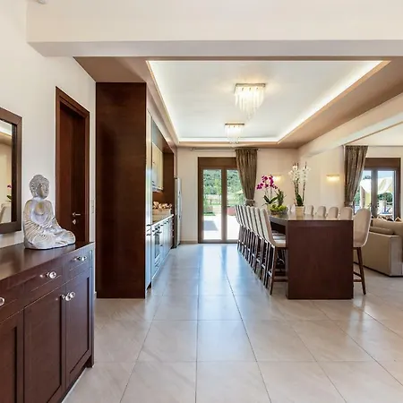 Ino Villa, Unique Group Gatherings, By Thinkvilla Villa Perama (Crete)